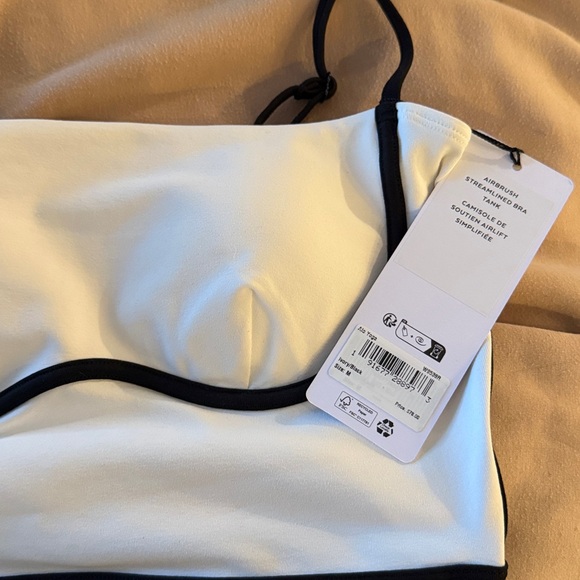 ALO - Airbrush Streamlined Bra Tank - Picture 6 of 6